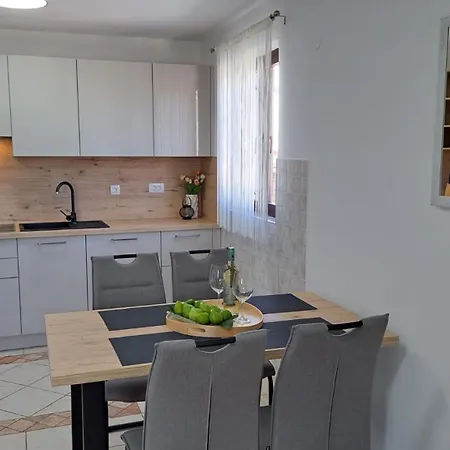 Πανσιόν House Vinka Near The In