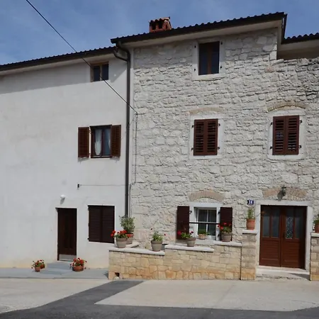 Guest house House Vinka Near The In
